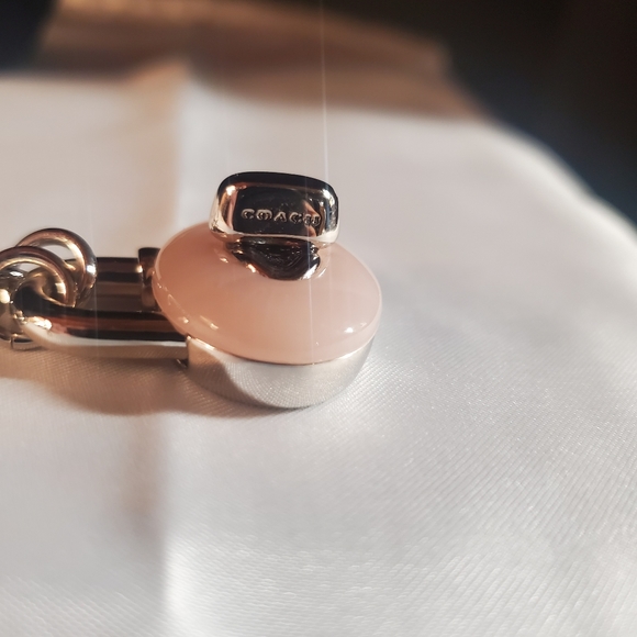 Coach Reserve Chain Turnlock Necklace and Earrings - Picture 9 of 14